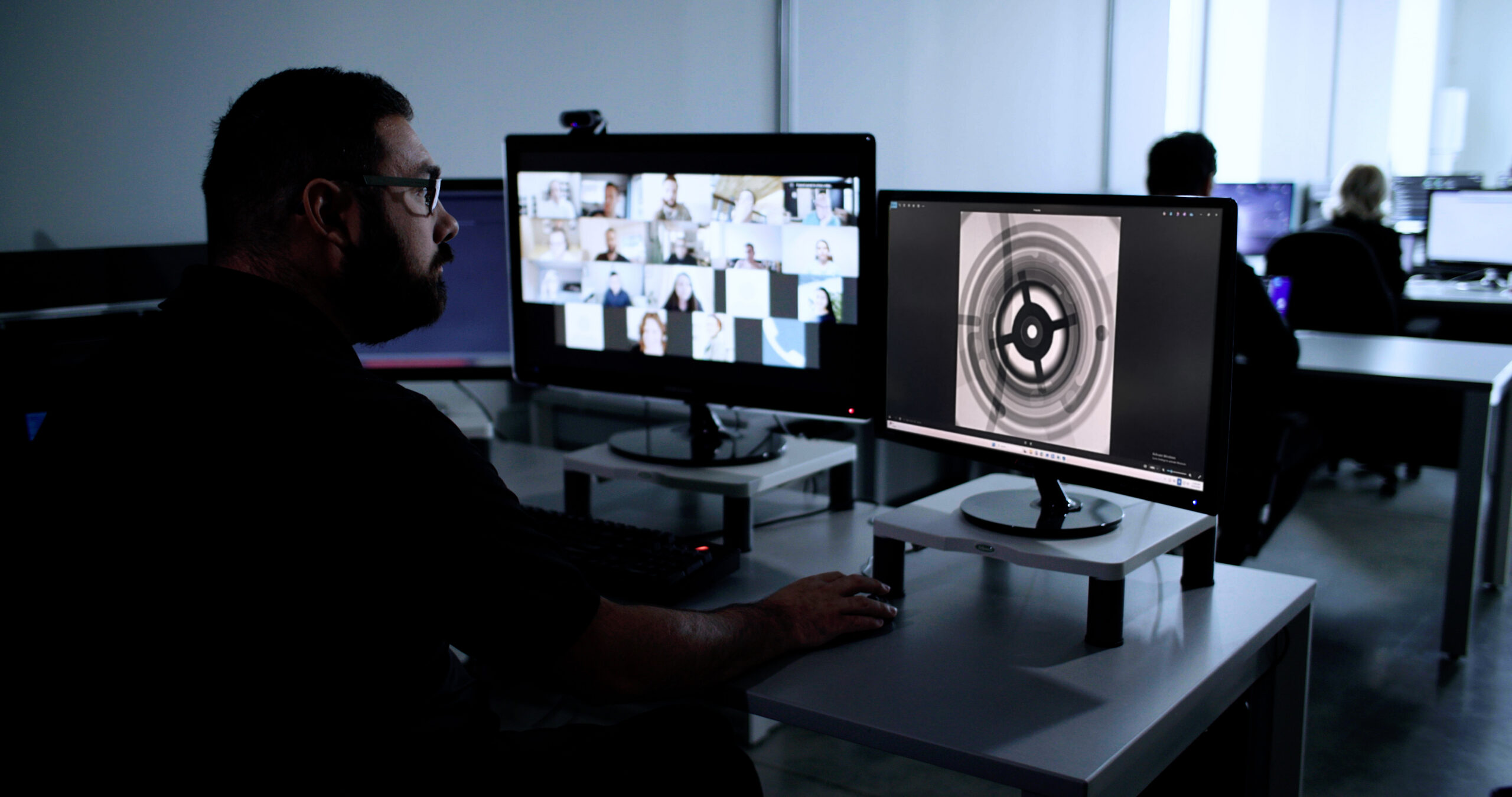 Certified NDT lab offering high-volume part screening and batch inspection supplier services.